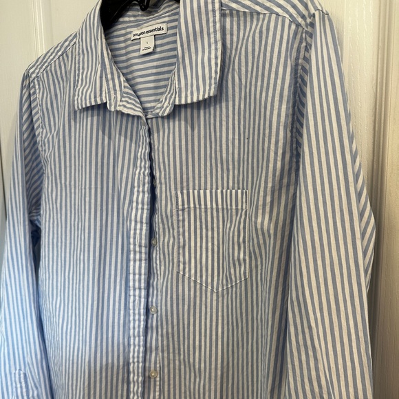 Amazon essentials women’s button down size large - Picture 4 of 6
